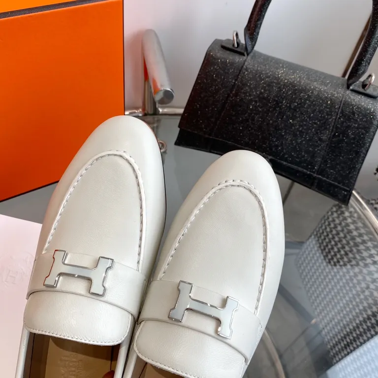 Hermes Shoe 